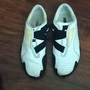 Vintage Puma Mostros